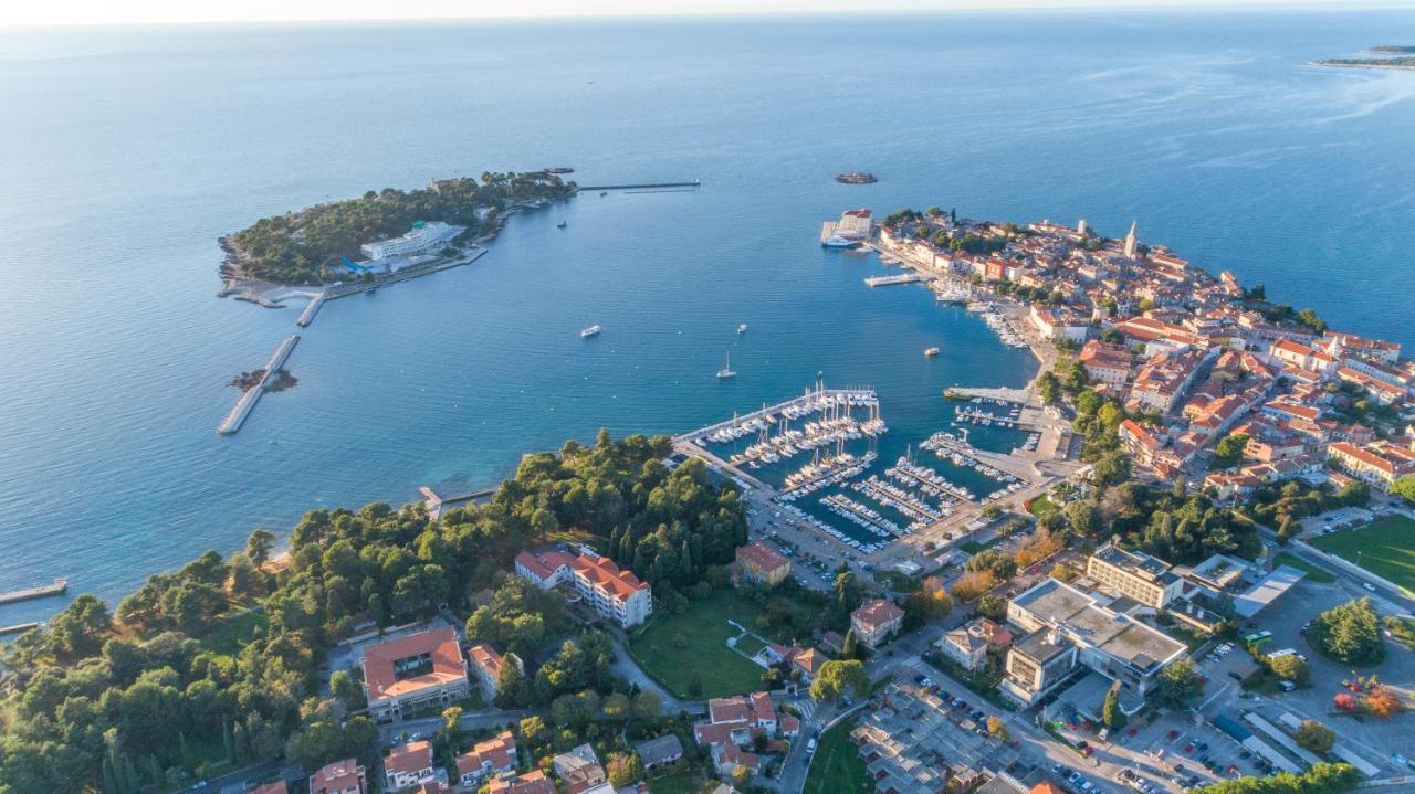 Apartments Vita Porec Bagian luar foto